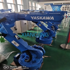 يستخدم Yaskawa AR1440 روبوت لحام أوتوماتيكي ذو 6 محاور وروبوت لحام قوس سريع ودقيق مع وحدة تحكم روبوت YRC1000