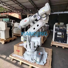 6700-205 / 2.8 حمولة ABB Robot 205 كجم الصناعية المستخدمة مع قلادة تعليم الخزانة