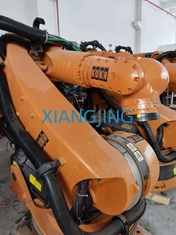 تستخدم KR 300-2 PA 5 محور ذراع روبوت KUKA للاختيار والمكان