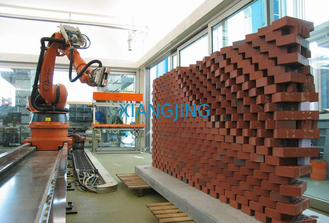 KUKA KR210 R3300 EXTRA ذراع روبوت صناعي مستعمل من أجل اللحام ومكانه